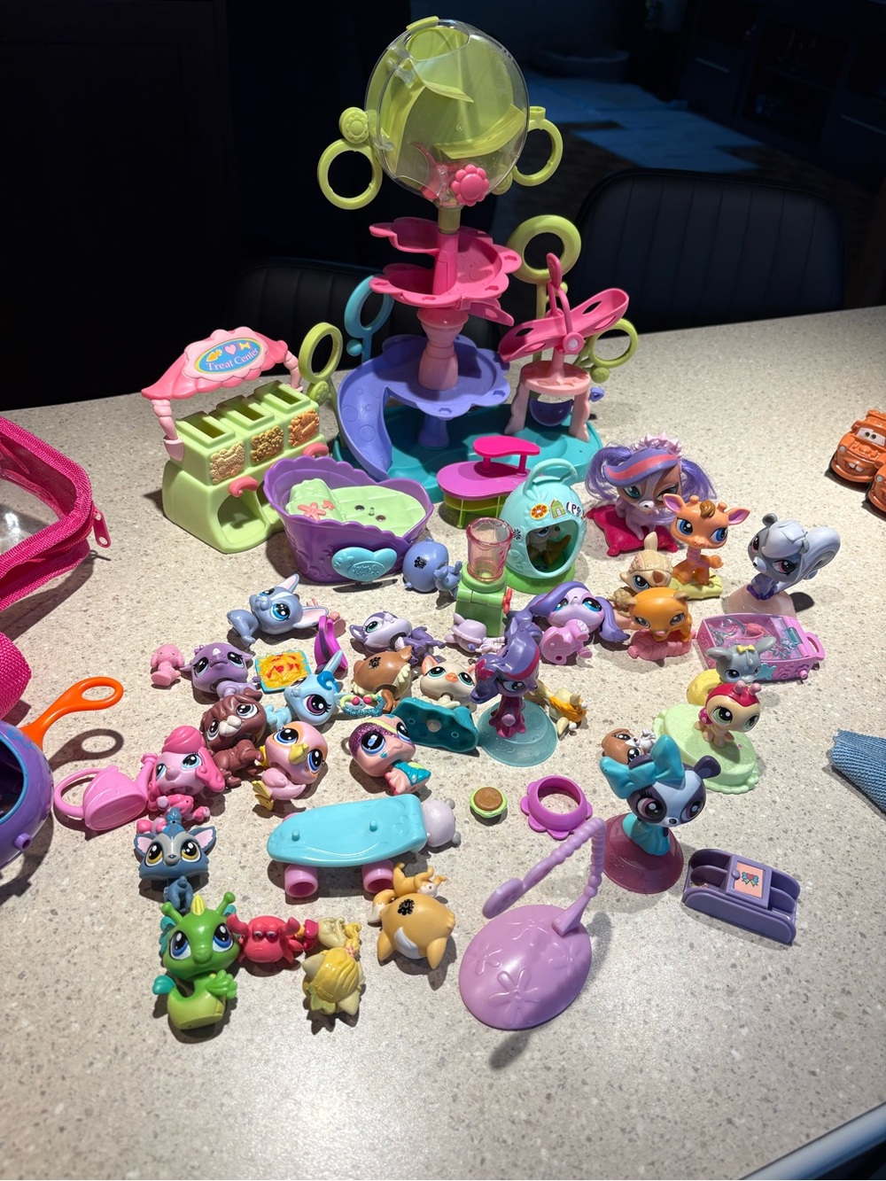 Littlest Pet Shop Pink, Purple, Blue Playset with Assorted Pets